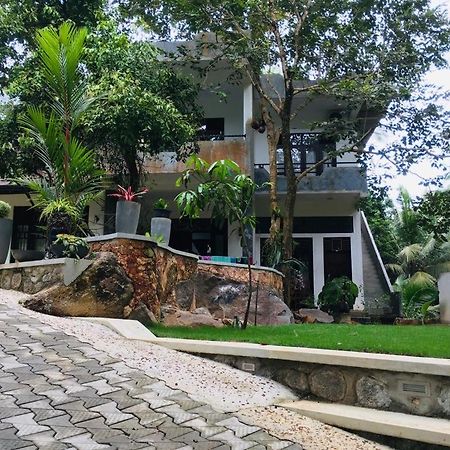 Center Point Villa Unawatuna Exteriér fotografie
